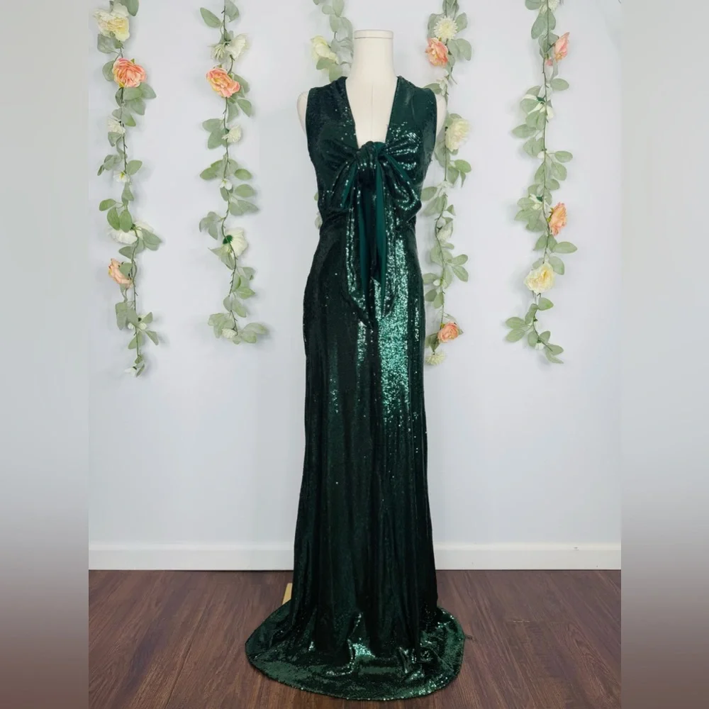Halston Magdalena Draped Sequin Gown - Picture 4 of 12